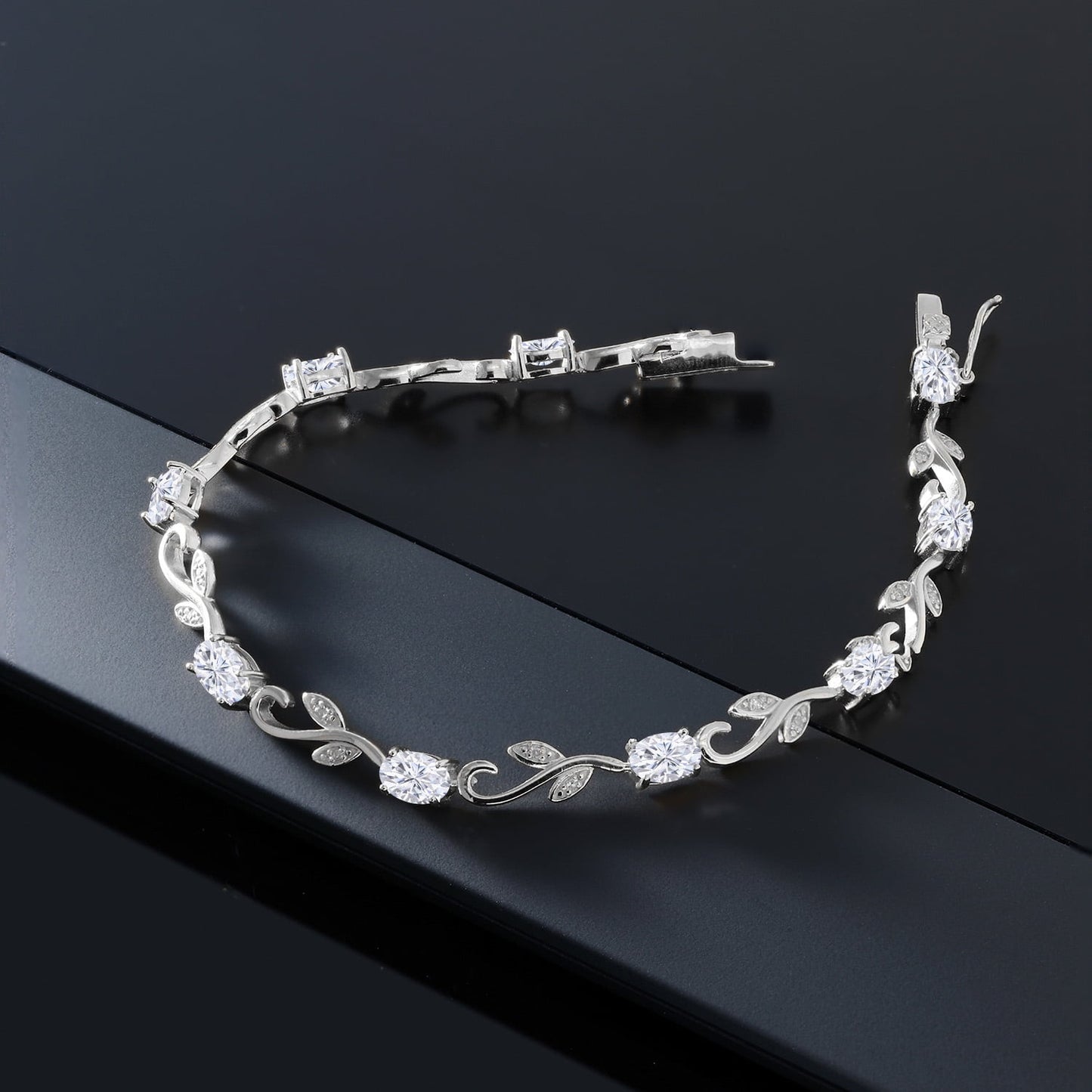 925 Sterling Silver White Diamond Bracelet for Women Set with Moissanite (4.63 Cttw)