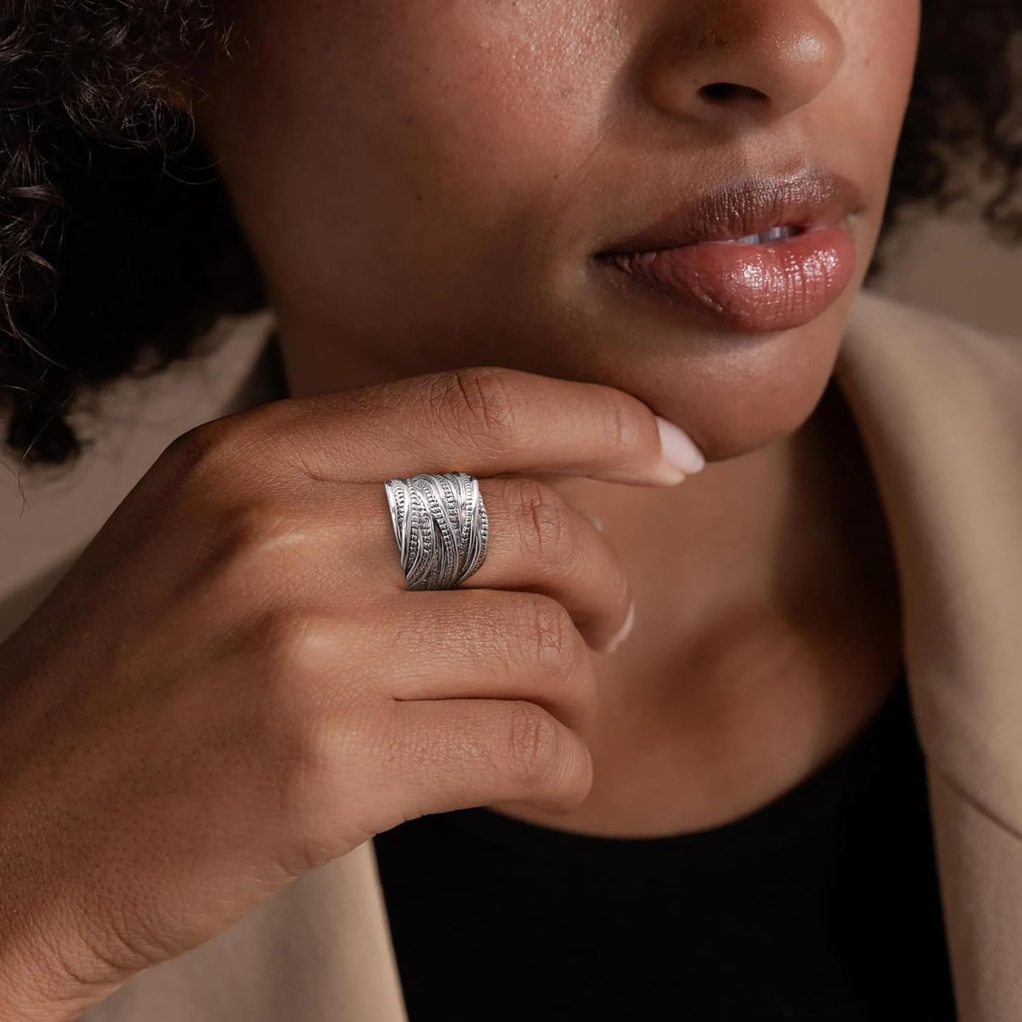 2 Tone Intertwined Crossover Statement Ring Fashion Chunky Band Rings for Women Black Gold Silver Rose Gold Plated Wide Index Finger Rings Costume Jewelry