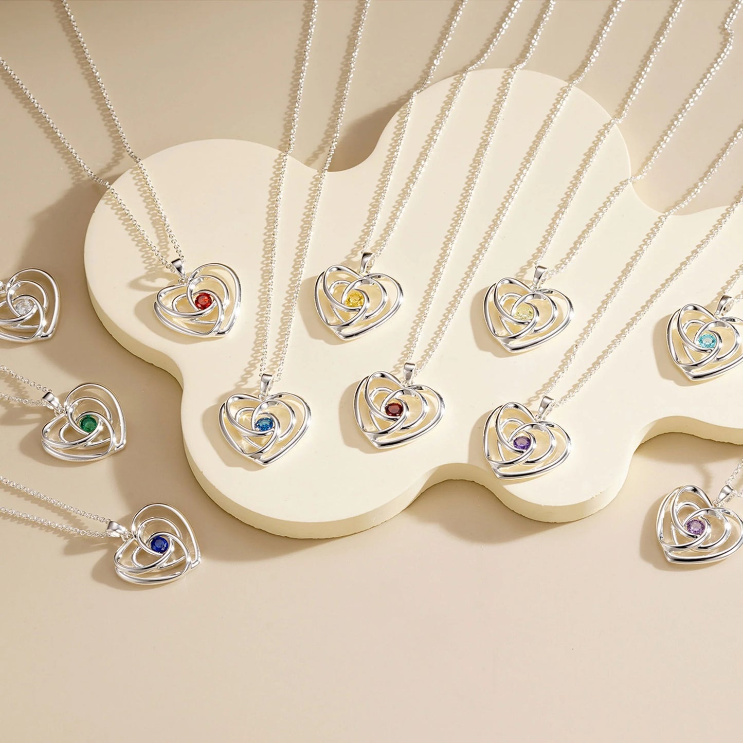 18K White Gold Plated Love Heart Necklaces for Women Mom S925 Sterling Silver January Birthstone Necklaces with Red Garnet Love Pendant Necklace Wedding Birthday Jewelry Gifts for Her