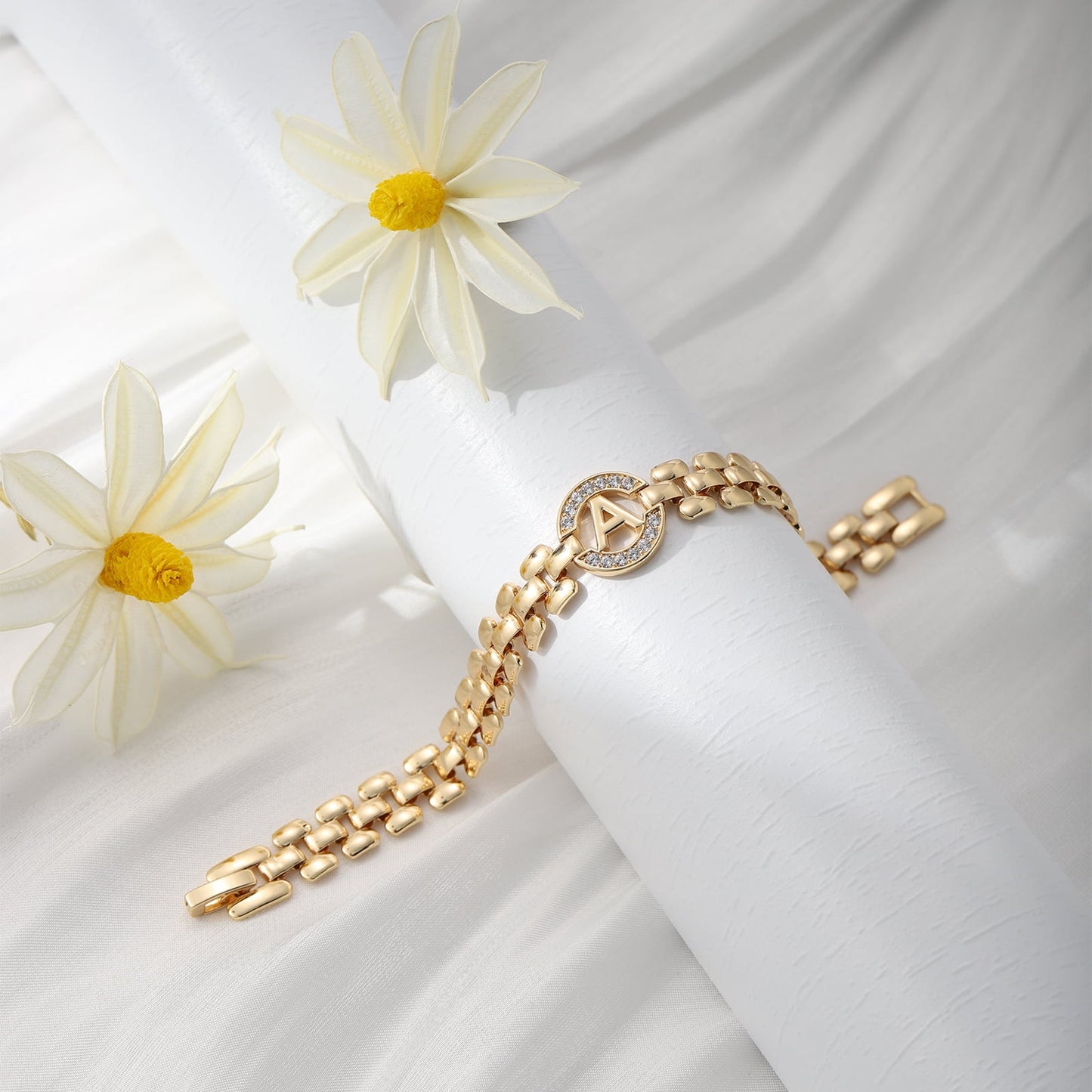 14K Gold Plated Initial Bracelets for Women Mom Wife Mommy Daughter Cubic Zirconia Watch Bangle Wrist Charm Bracelet Alphabet Letter S Chain Bracelet Birthday Mother'S Day Jewelry Gifts for Her