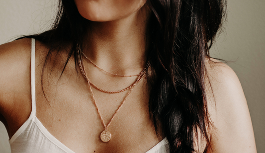 Layering Jewelry: How to Mix and Match, for a Stylish Look