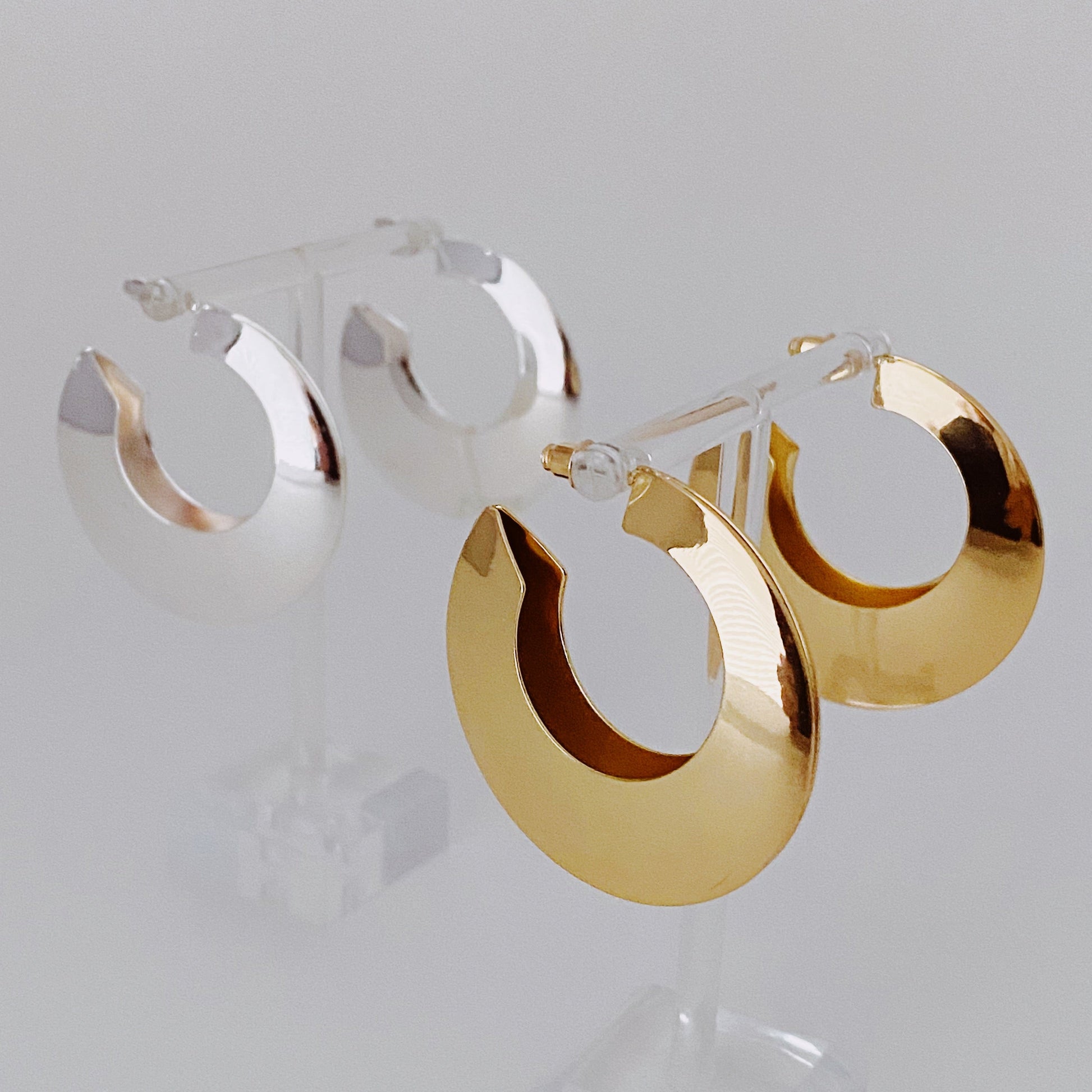 Light and Modern Hoop Earrings