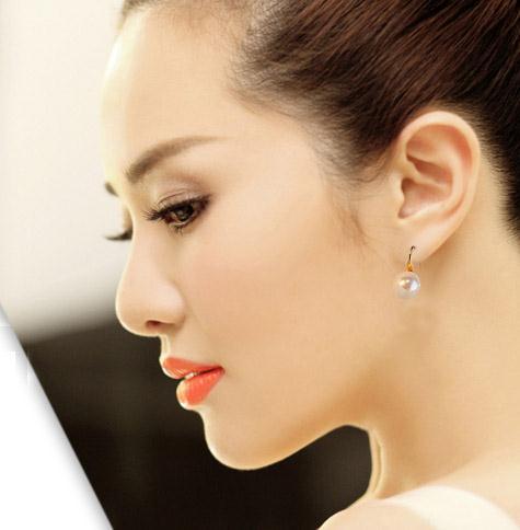 Simple Pearl Earrings for Women
