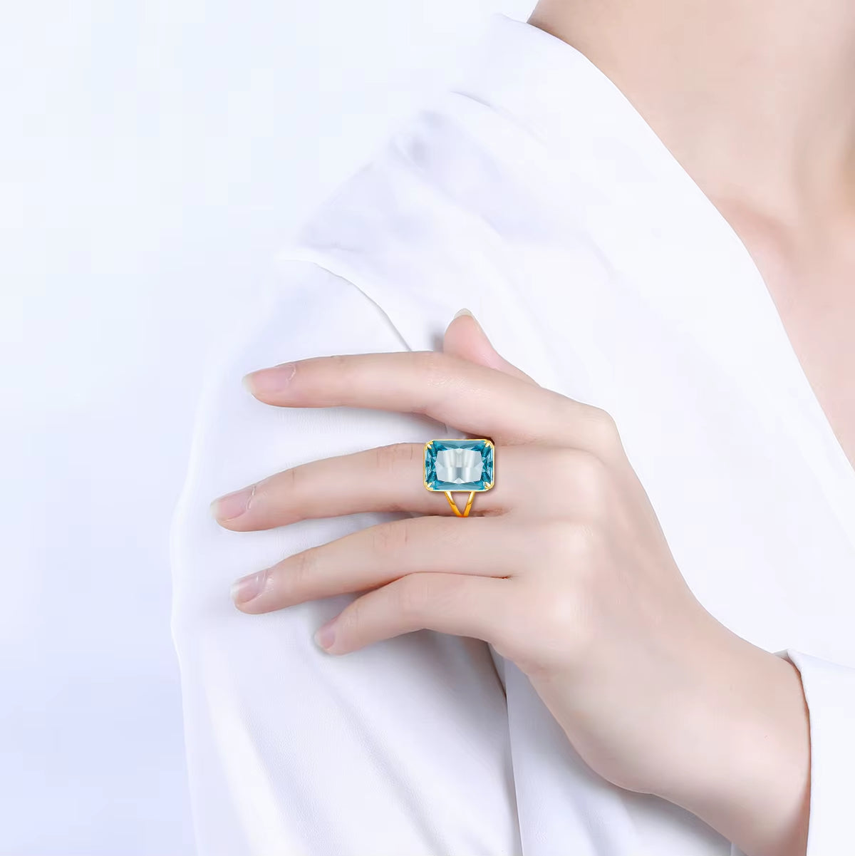 Classic Aquamarine Ring 925 Sterling Sliver Rings for Women Gold Plated Gemstone Vintage Luxury Party Gift Female Fine Jewelry