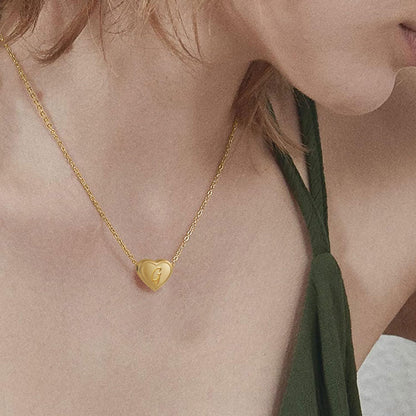 Initial Necklace for Women Letter Necklaces for Girls Dainty Gold Heart Pendant for Little Girls Birthday Gifts for Teens