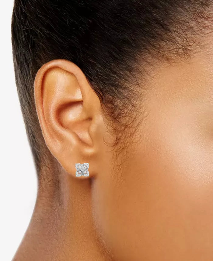Diamond round & Baguette Cluster Studs Earrings (1/2 Ct. T.W.) in 10K Gold