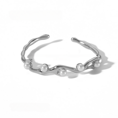 Ebbing Grace Bracelet