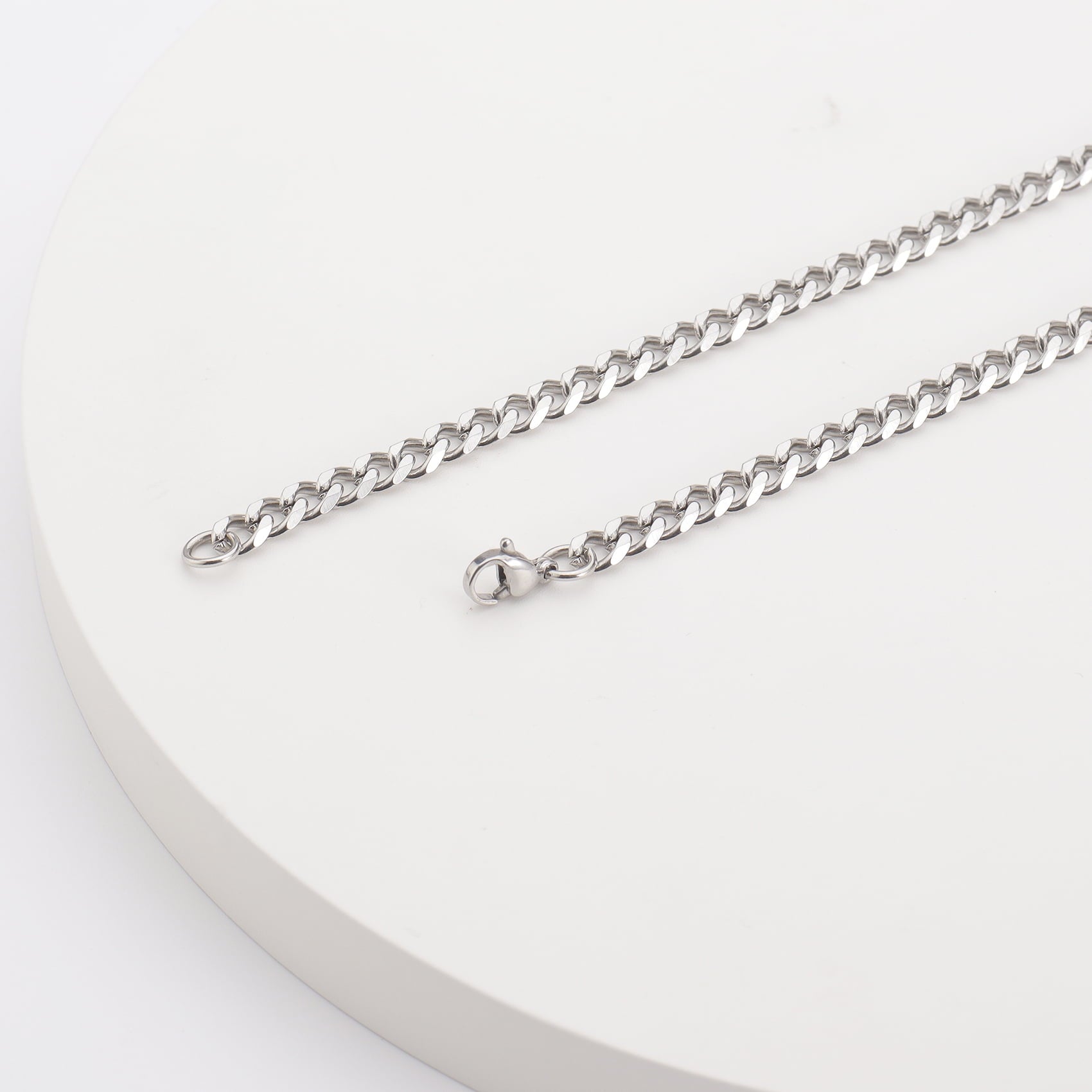 5Mm Silver Chain for Men,Stainless Steel Cuban Link Chain Necklace for Men ,Mens Chain Necklaces Silver 16,18,20,22,24, Inch