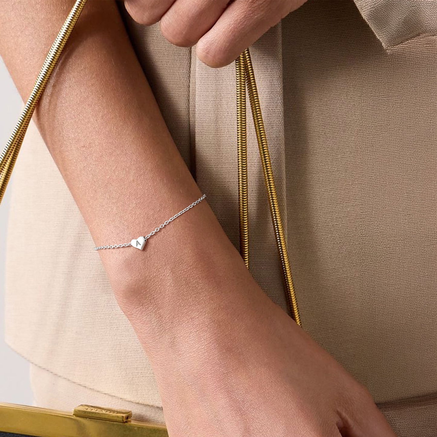 Women Cute Letter Bracelet S925 Sterling Silver Initial Heart Letter U Chain Bracelet Jewelry Gift for Girlfriend/Sister/Niece