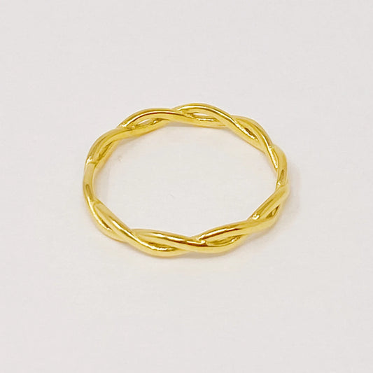 Dainty Twisted Rope Ring
