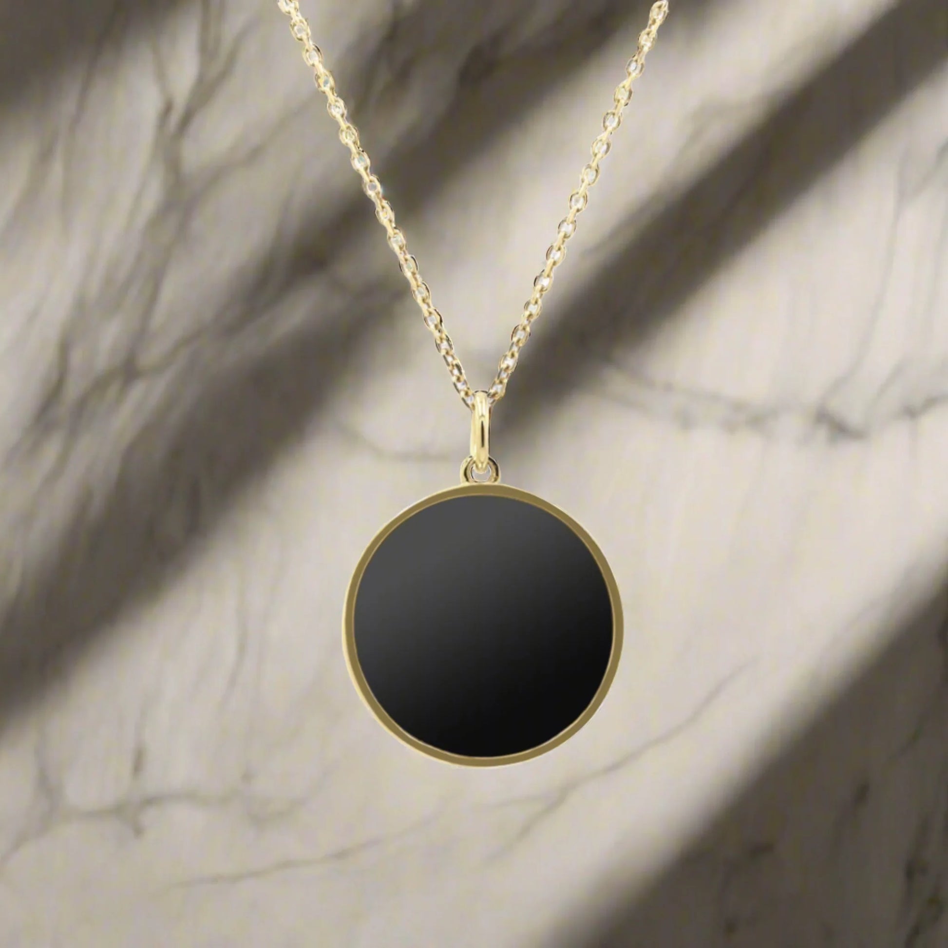 Black Diamond - Women’S 16MM Pendant Necklace - 14K Yellow Gold -  Black Diamond