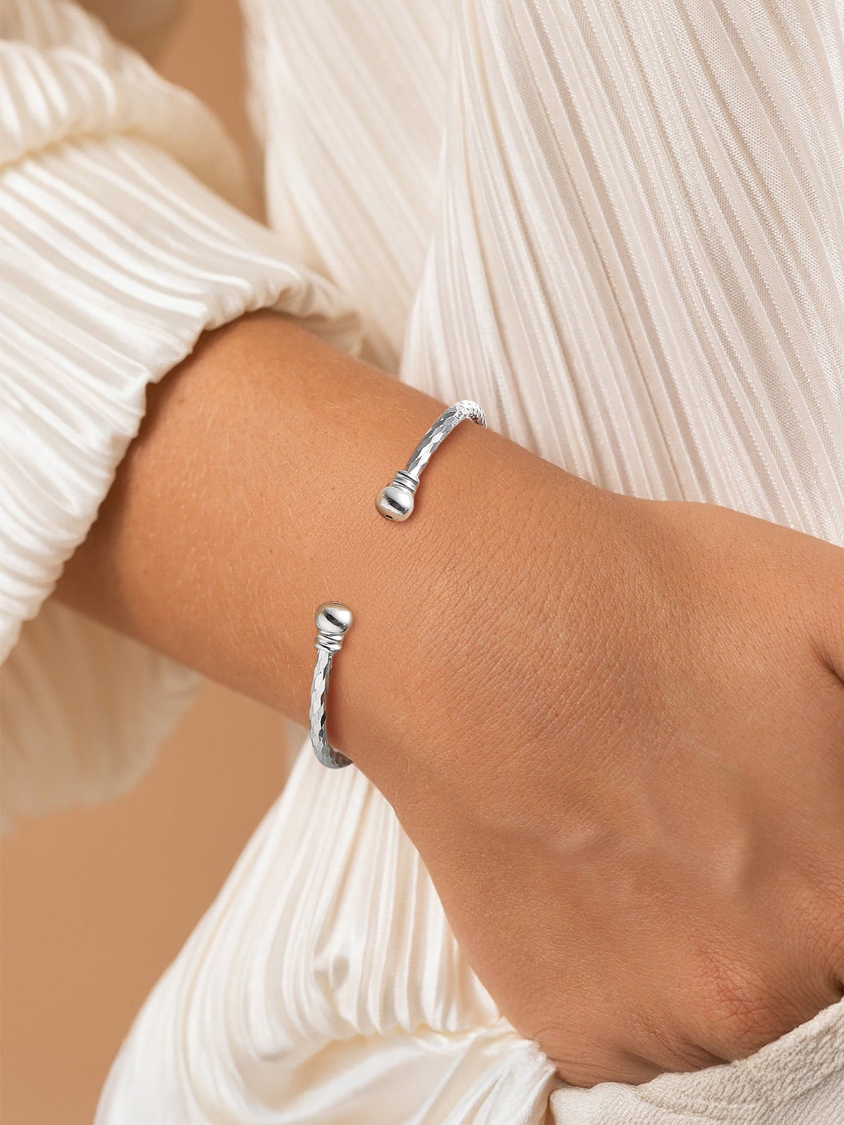 Women Twisted Silver Cuff Bangle Open Bracelet Fashion Bangle Adjustable Hand Braclet Solid Jewelry Birthday Gift