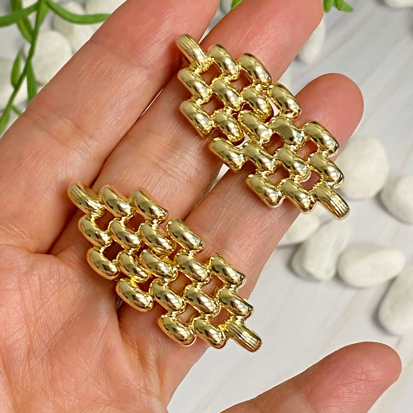Charm of City Girl Chain Earrings
