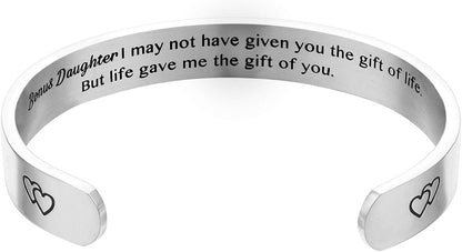 Daughter Mother Gift Bracelets Wide Cuff Bangle Inspirational Bracelets for Women Mom Personalized Message Engraved Cuff to My Daughter I Am so Proud of You