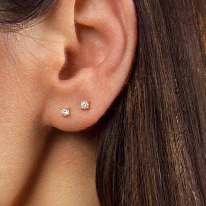 Women'S 14K Gold Plated CZ Stud Earrings Simulated Diamond round Cubic Zirconia Ear Stud Set（5 Pairs)…