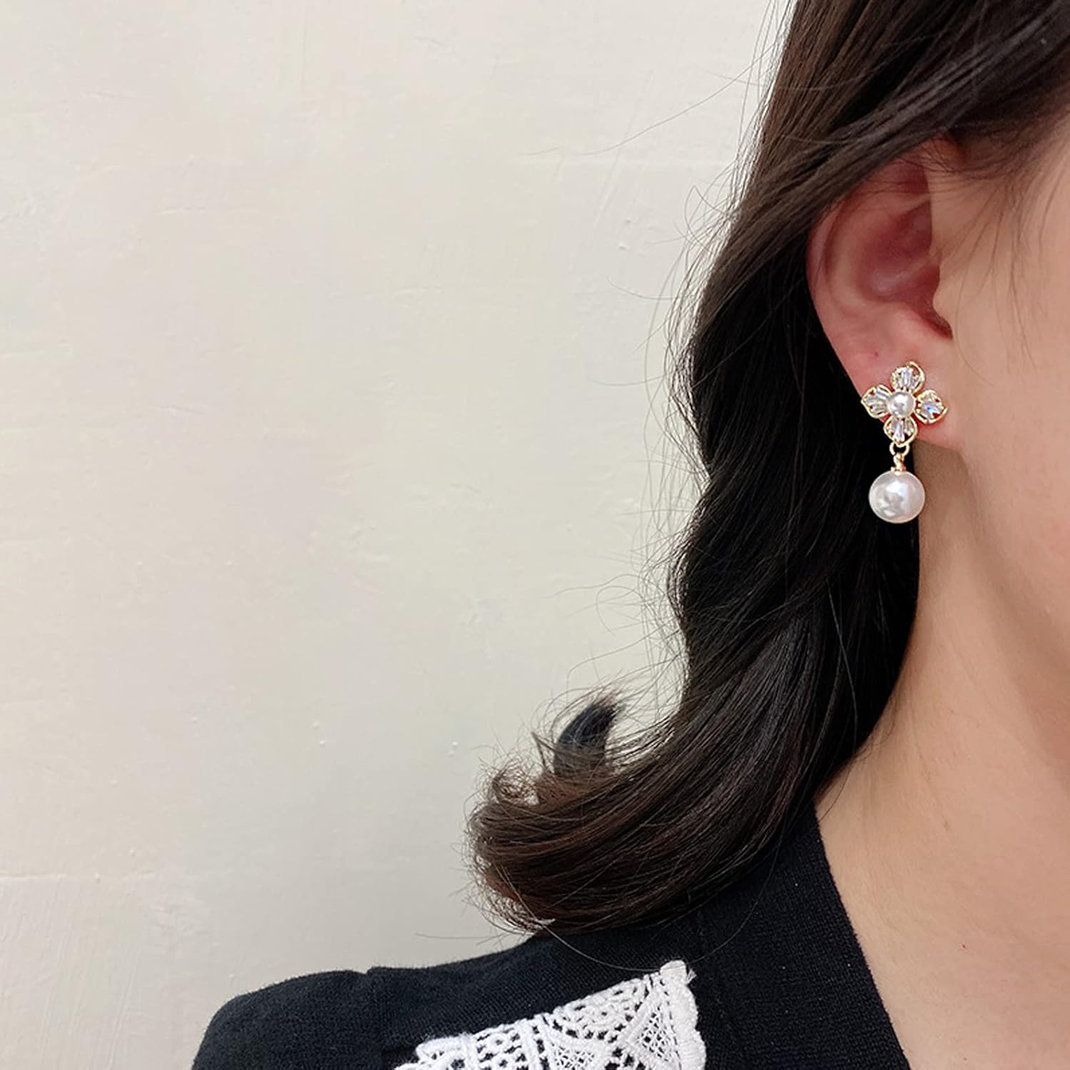 Black Vintage Pearl Drop Teardrop Chandelier Long Dangle Baroque Bohemian Earrings for Women in Gold