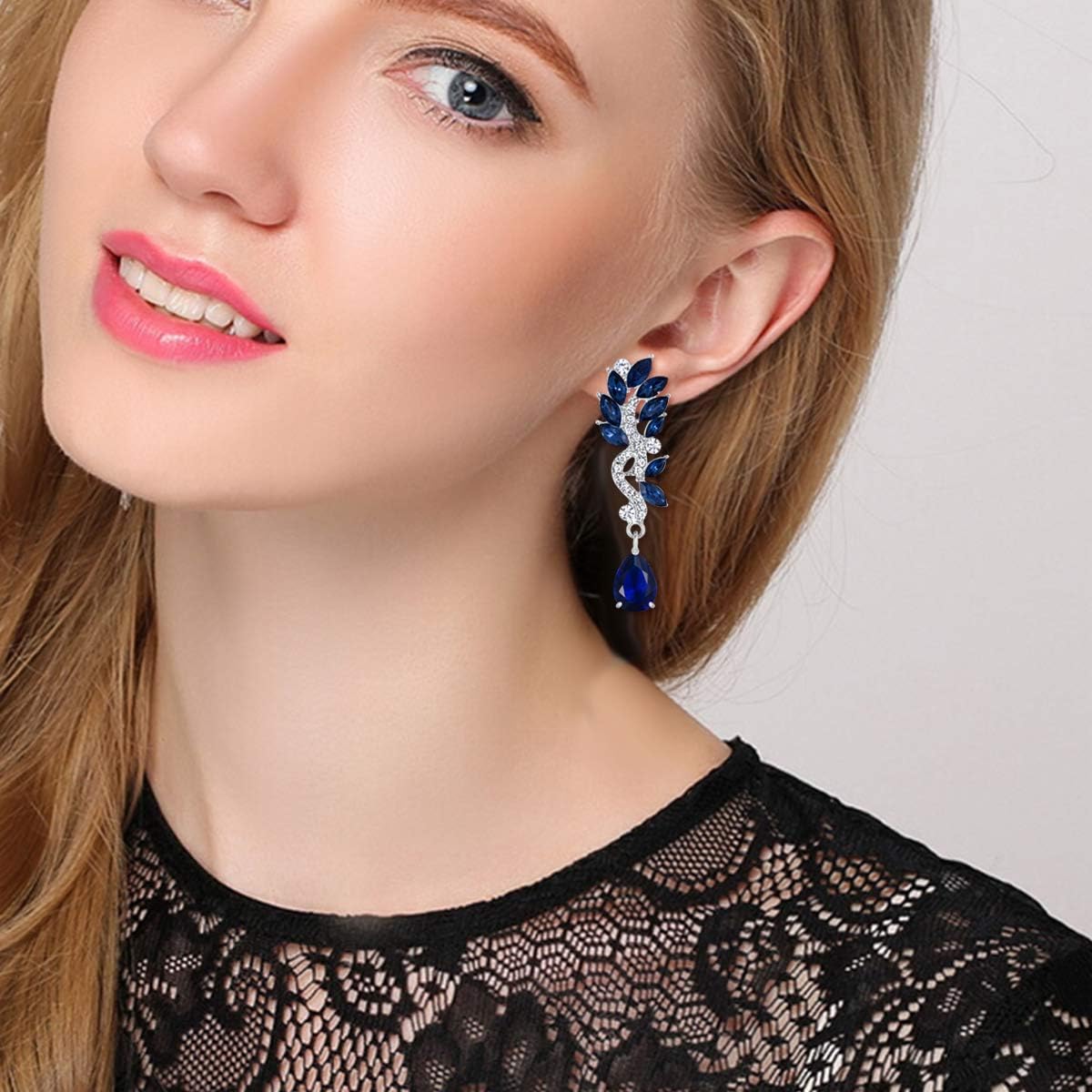 Women'S Austrian Crystal Bridal Chandelier Teardrop Dangle Earrings