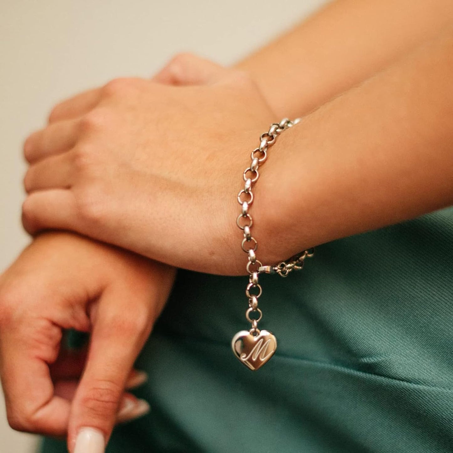 Birthday Gifts for Women Initial Charm Bracelets for Women Letters Alphabet Heart Bracelet for Women