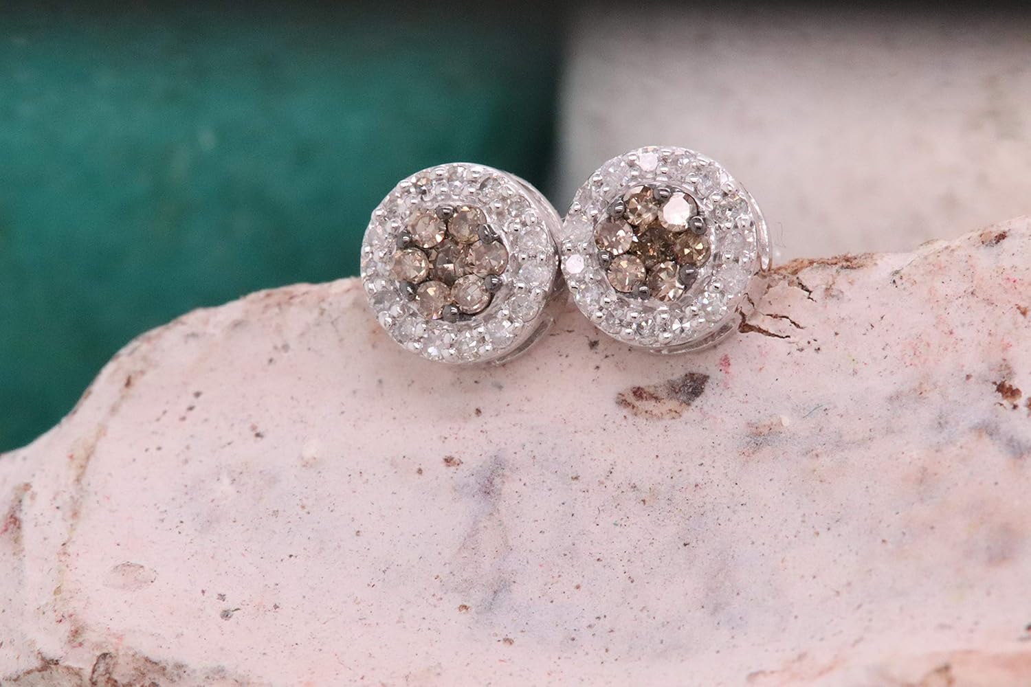 0.30 Carat (Ctw) round Champagne and White Diamond Ladies Cluster Stud Earrings 1/3 CT