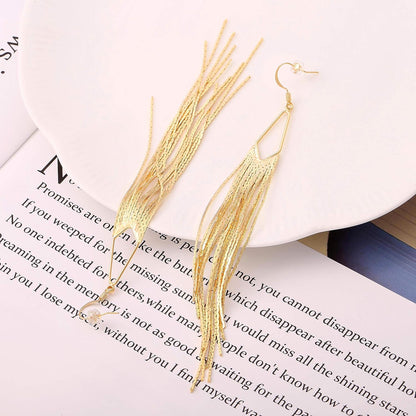 18K Gold Long Chain Tassel Earrings Trendy Sleek Chain Dangle Drop Earrings for Party Linear Fringe Earring