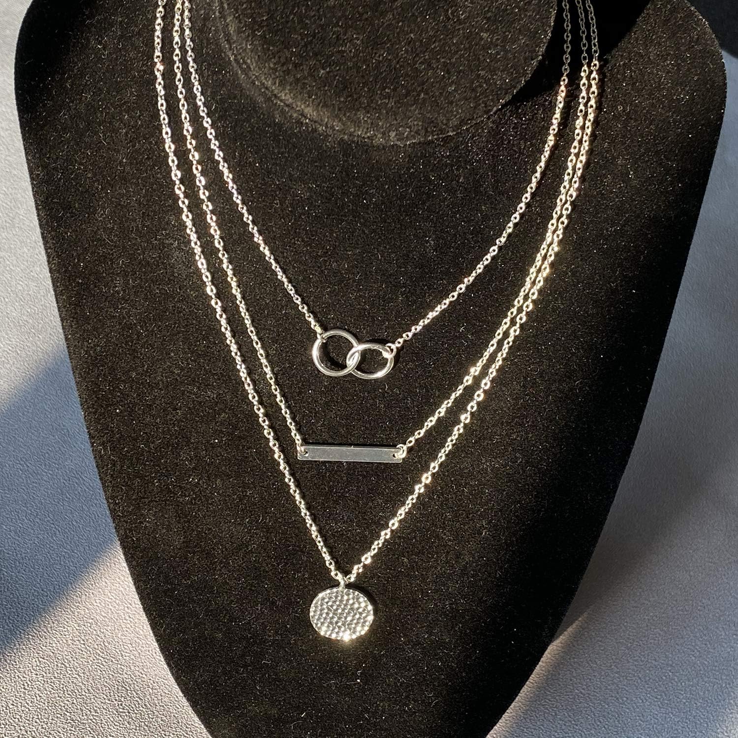 Layered Silver Necklaces for Women Trendy Dainty Layered Pendant Necklace Dainty Jewelry Gifts Stocking Stuffers