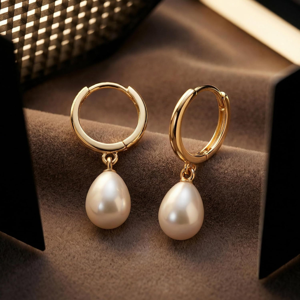 Gold Huggie Small Hoop Earrings 18K Gold Plated Crystal Drop Dangle Earrings for Women