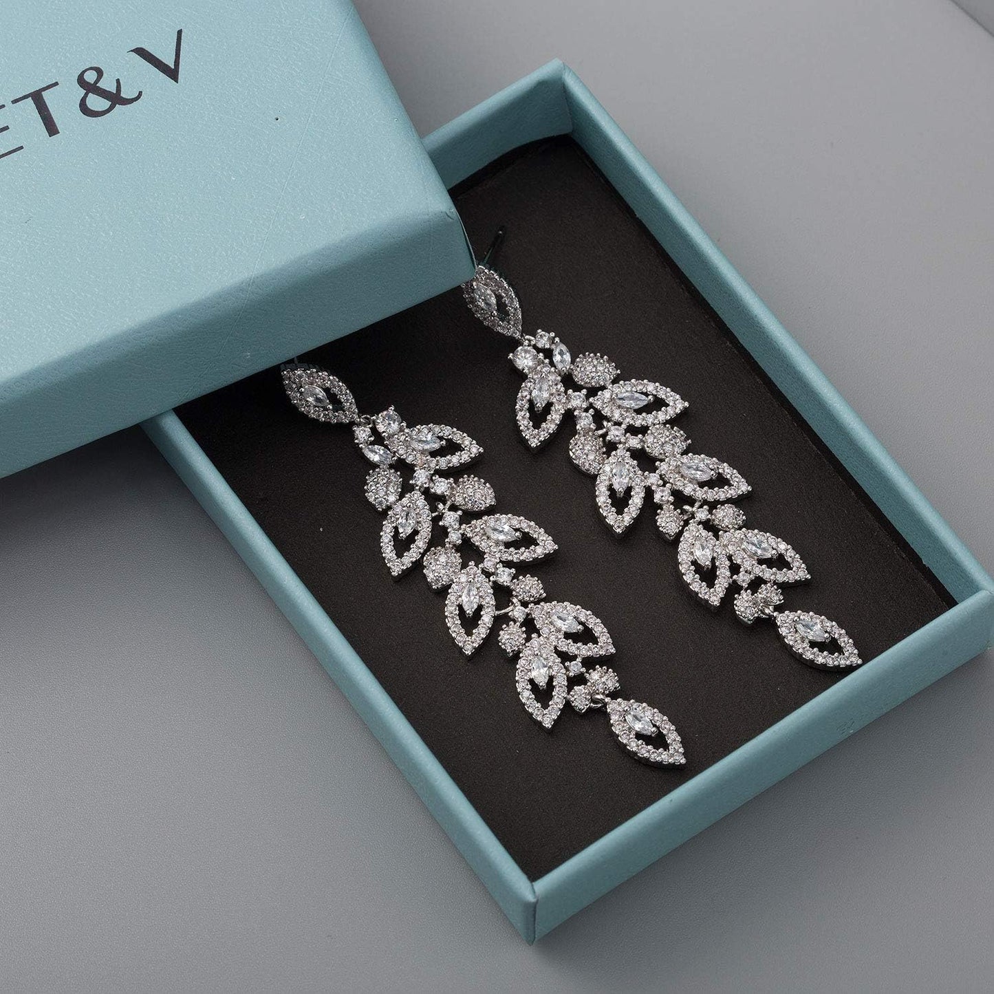 Wedding Bridal Chandelier Earrings, Crystal Rhinestone Drop Dangle Earrings for Women Brides