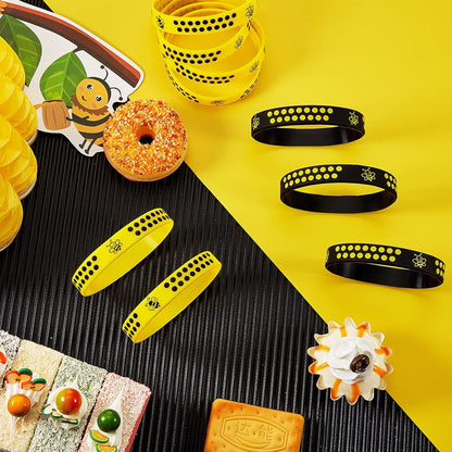 60 Pieces Bee Rubber Bracelets Bulk Bee Theme Party Favors Silicone Wristbands Black and Yellow Color Stretch Bracelets for Boy Girl Costume Accessories Birthday Baby Shower Party Supplies