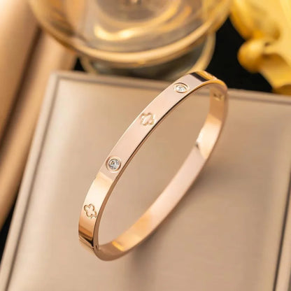 Trendy Shining Zircon Bracelets for Women Clover Print Love Pulseiras Stainless Steel Bangles Feminina Jewelry Gift