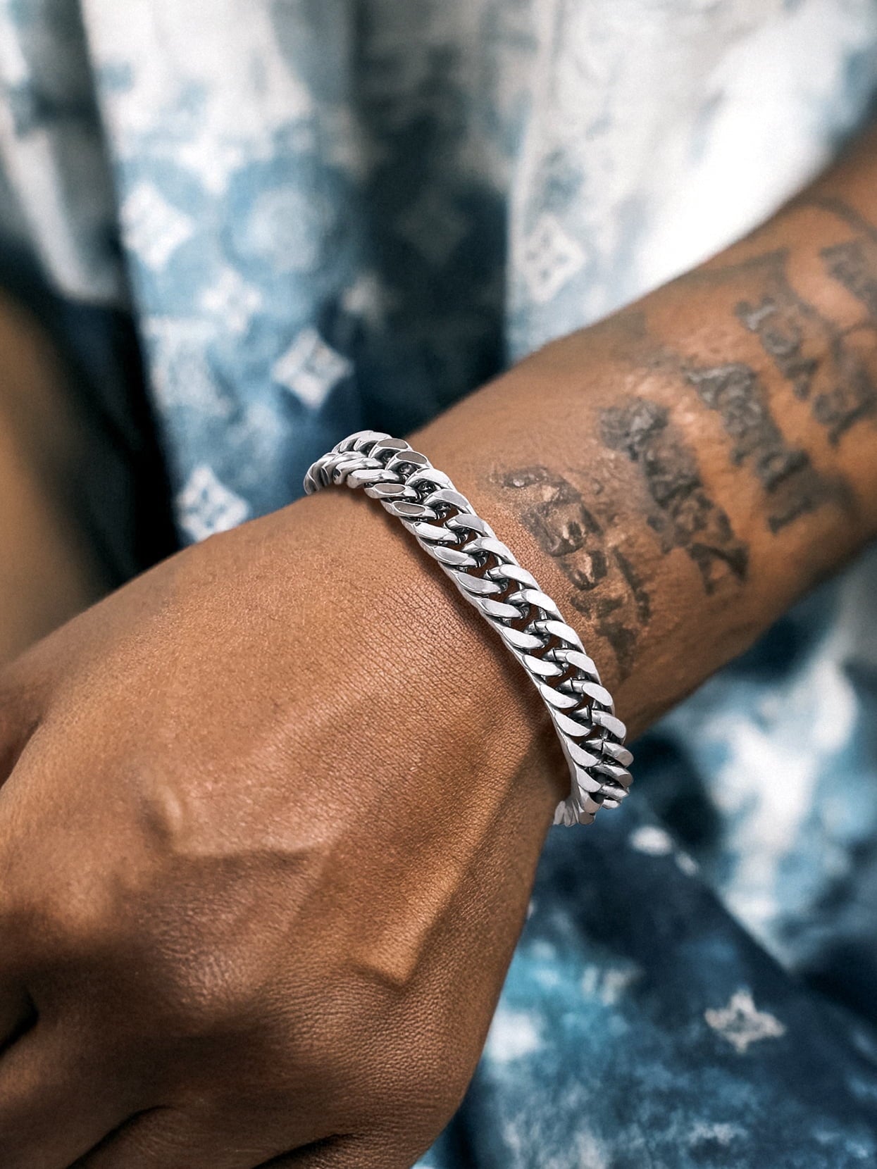 Silver Cuban Link Chain Bracelets Men Stainless Steel 8Mm Franco Chain Bracelet for Son Husband Father'S Day Hand Bracelet Jewelry Birthday Teen Graduation Gifts 7.5 Inch