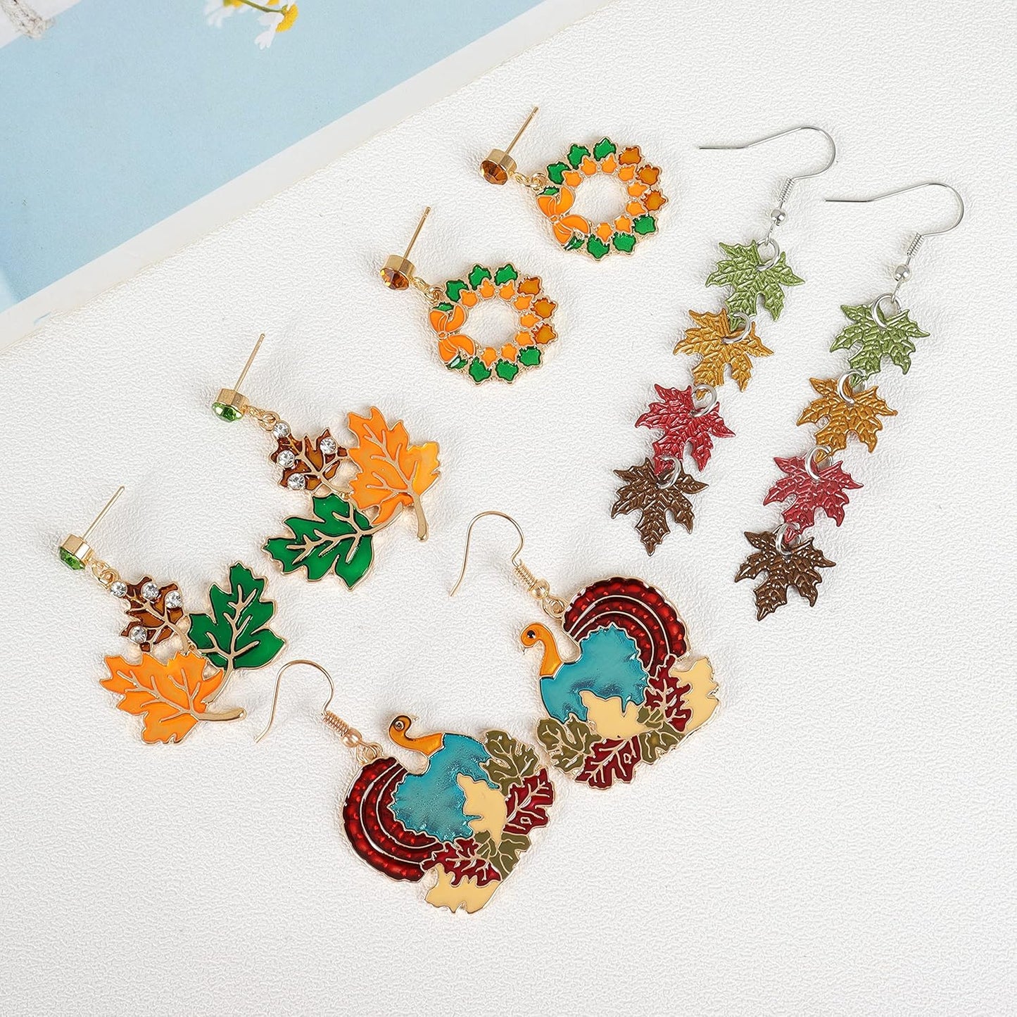 Halloween Earrings for Women Skeleton Spider Pumpkin Ghost Bat Dangle Earrings Set Gothic Jewelry Halloween Accessories Costumes Woman 2025 Party Favors