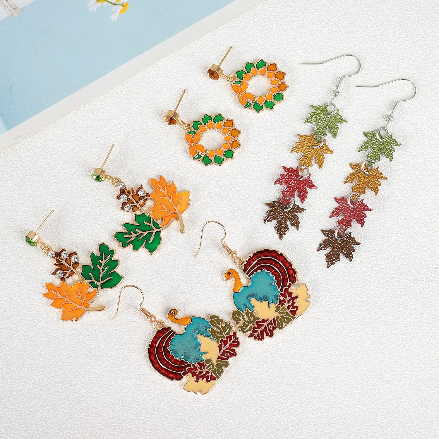 Halloween Earrings for Women Skeleton Spider Pumpkin Ghost Bat Dangle Earrings Set Gothic Jewelry Halloween Accessories Costumes Woman 2025 Party Favors