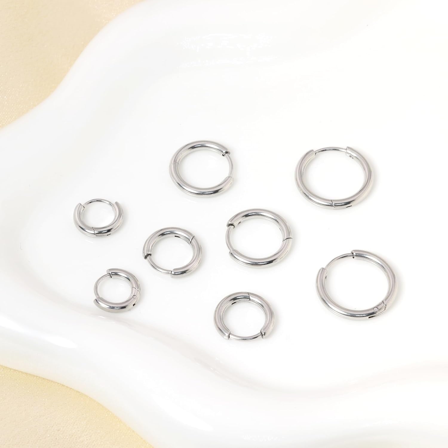 Small Hoop Earrings for Women Men Silver Huggie Hoop Earrings for Cartilage Helix Hypoallergenic Surgical Stainless Steel Earrings 6/8/10/12Mm Thin Silver Hoops Set for Women