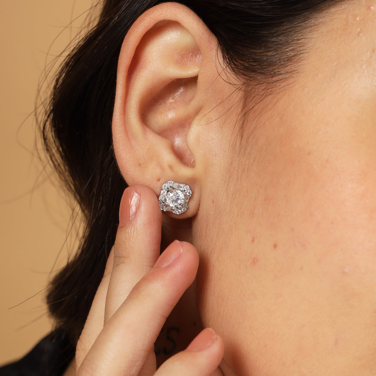 Round Brilliant Cut Zirconia Earrings