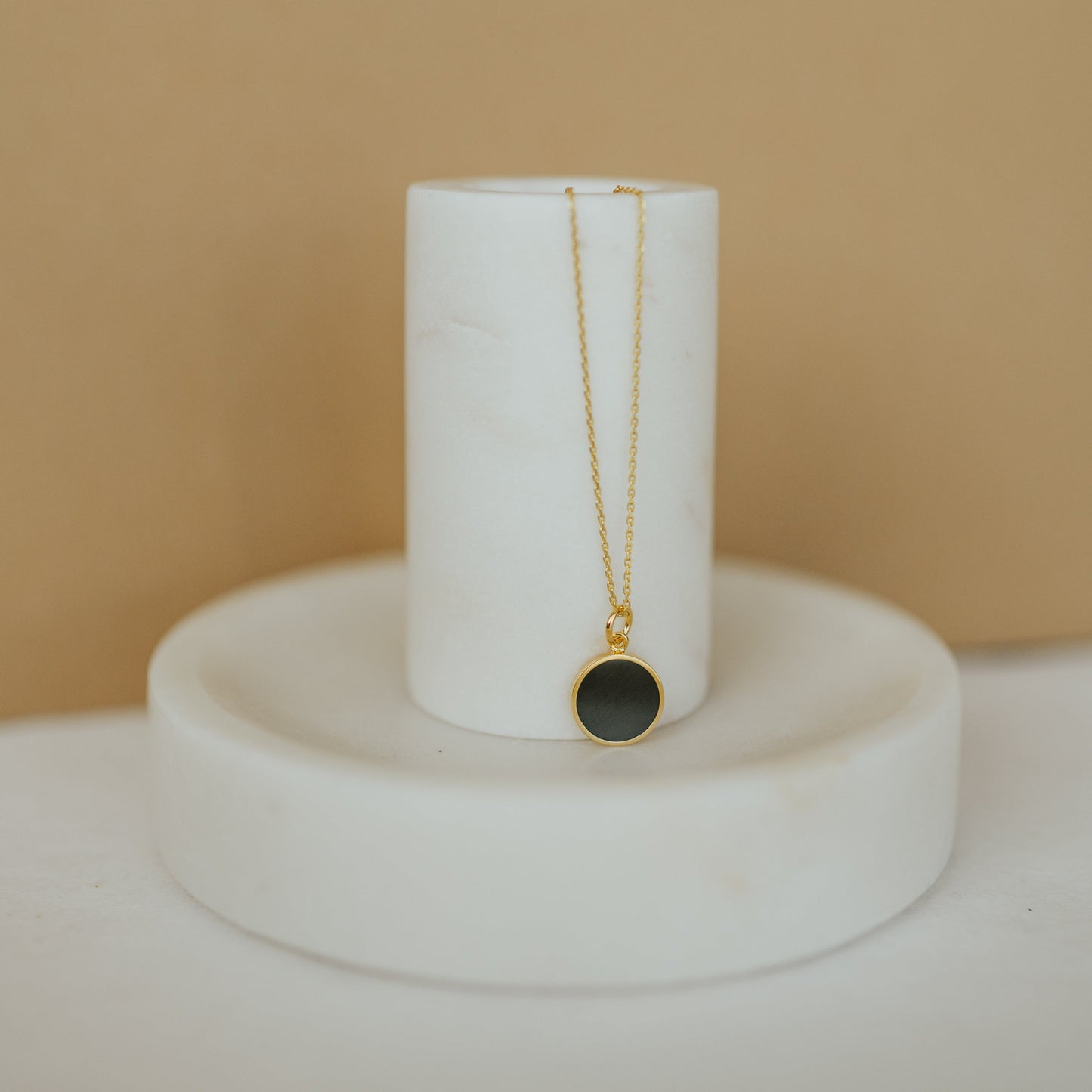 Black Diamond - Women’S 16MM Pendant Necklace - 14K Yellow Gold -  Black Diamond