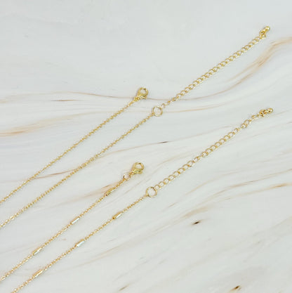 Pretty Chain Cross Necklace Set of 2