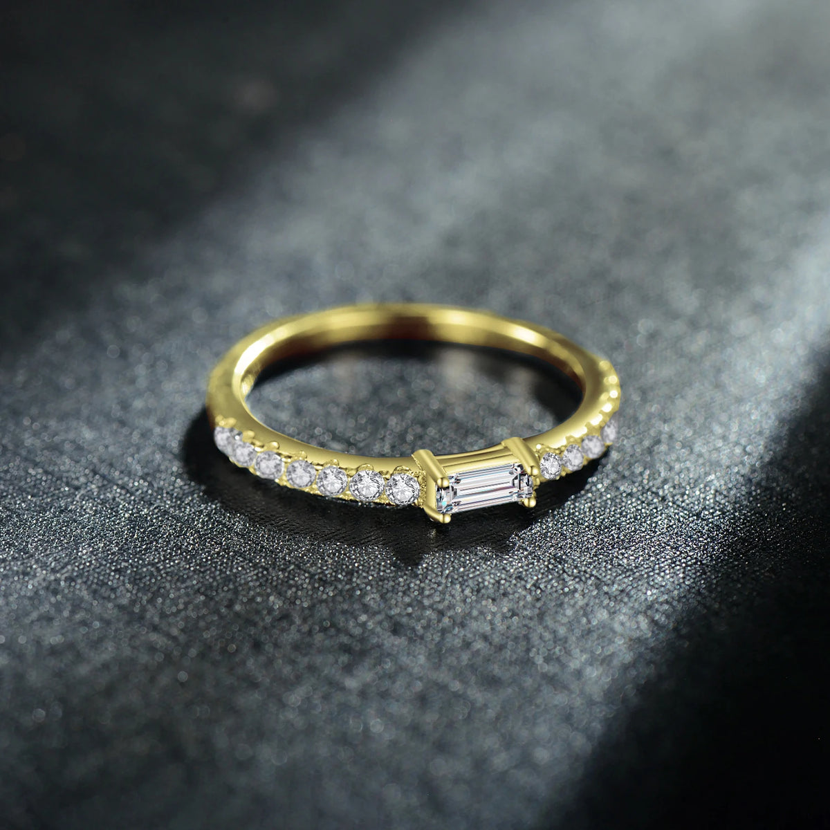Sterling Silver AAAAA Zirconia Wedding Ring for Women