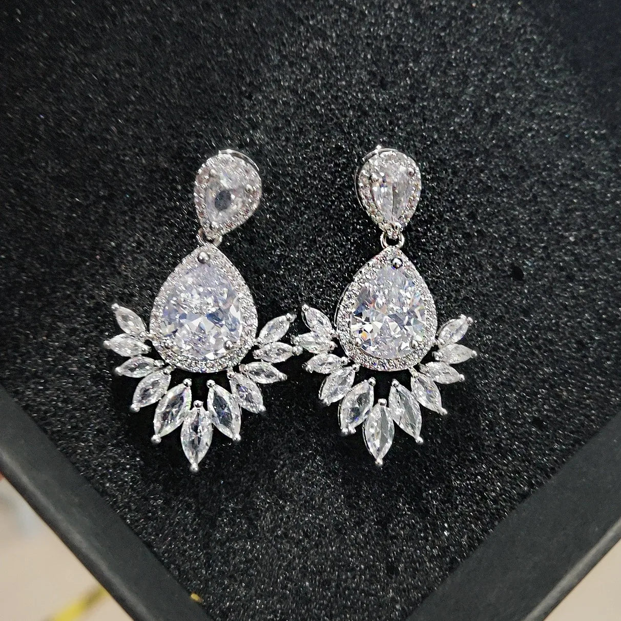 Fashion Cubic Zircon Chandelier Dangle Drop Earrings for Women Wedding Party Jewelry