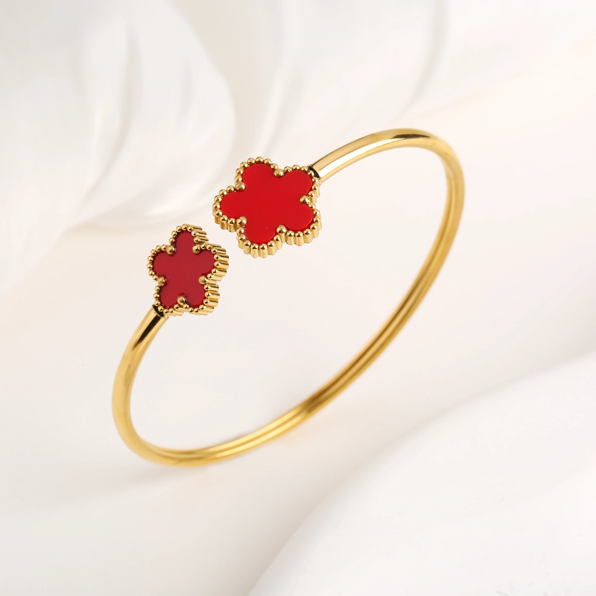 Trend Clover Bracelet for Women Girls 14K Gold Plated Stainless Steel Five Leaf Flower Dainty Lucky Link Bracelets Party Jewelry