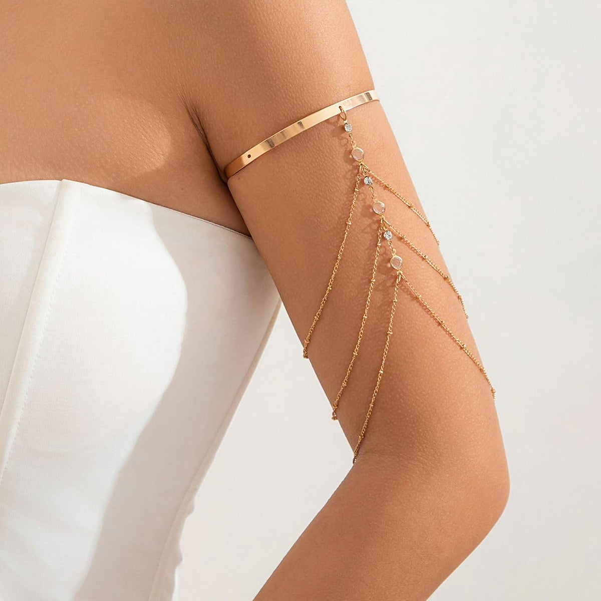 Gold Arm Cuff Upper Arm Jewelry Chunky Cuff Tassel Bracelet for Women Greek Goddess Halloween Costume Accessories 2025