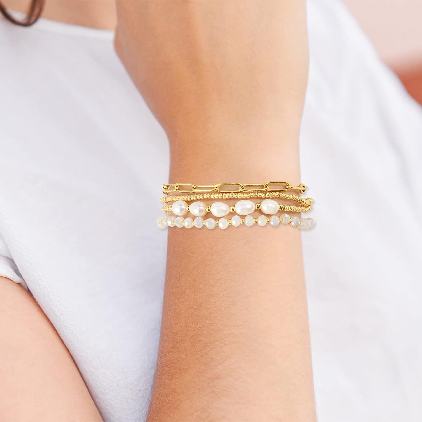 Gold Pearl Beaded Bracelets for Women,Gold Pearl Stackable Stretch Be...