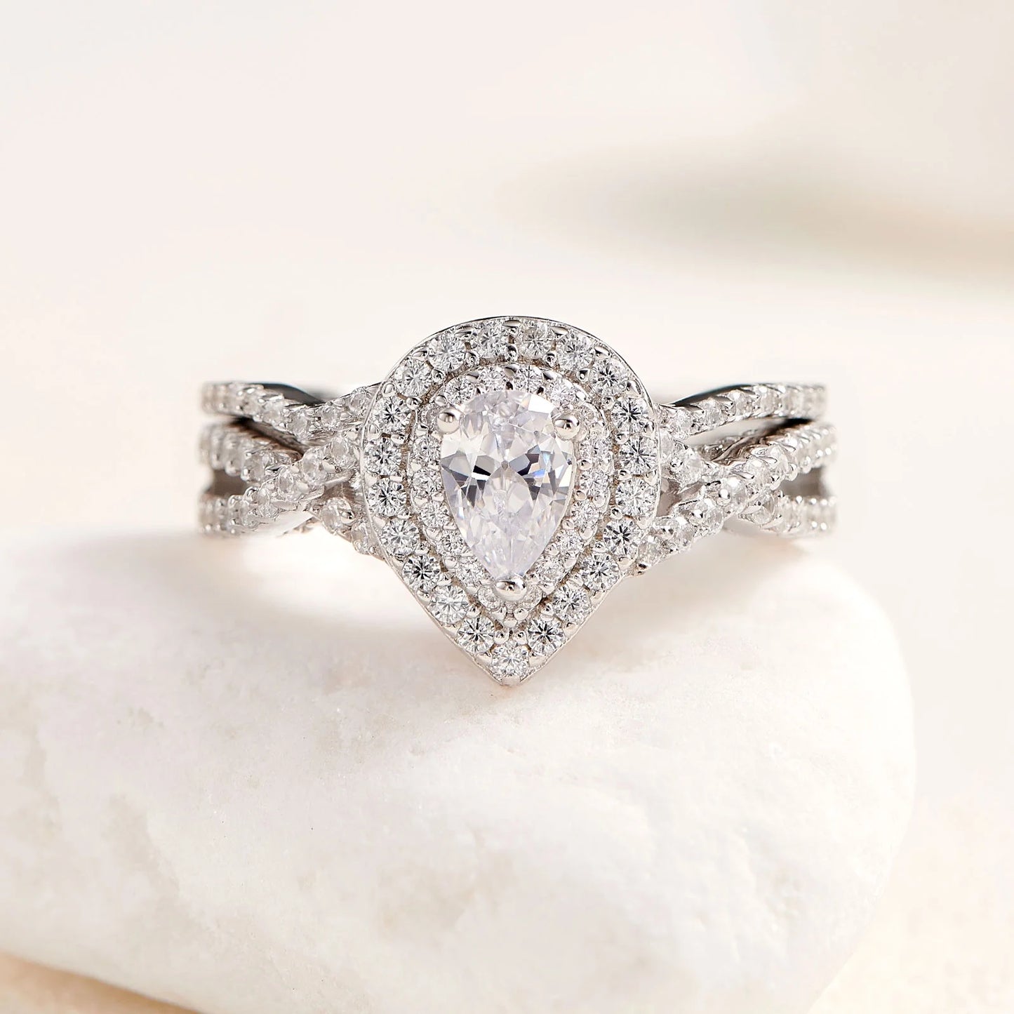 Wedding Rings Set Rings for Women Bridal Engagement Ring 925 Sterling Silver AAAAA Cz 1.7Ct Pear Size 5.5