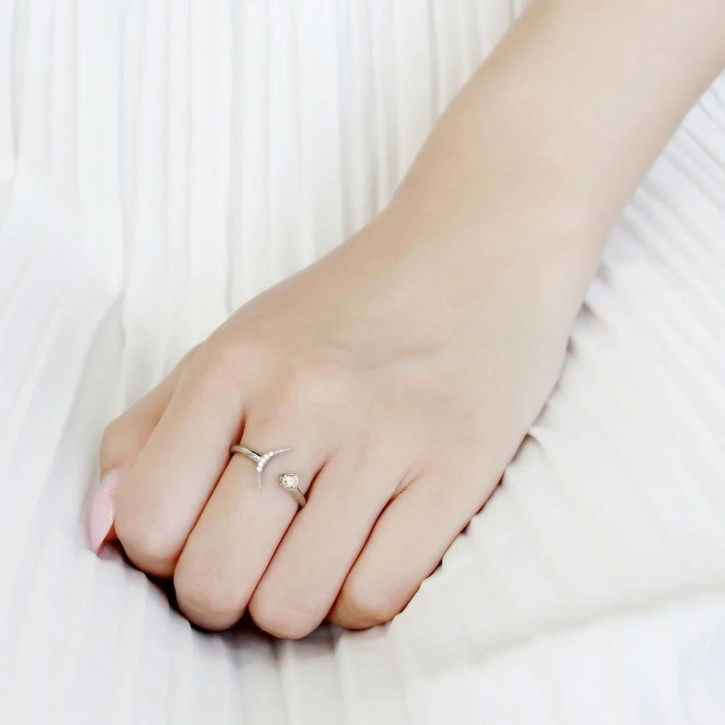 Womens Silver Rings High Polished (No Plating) 316L Stainless Steel Ring with AAA Grade CZ in Clear DA364