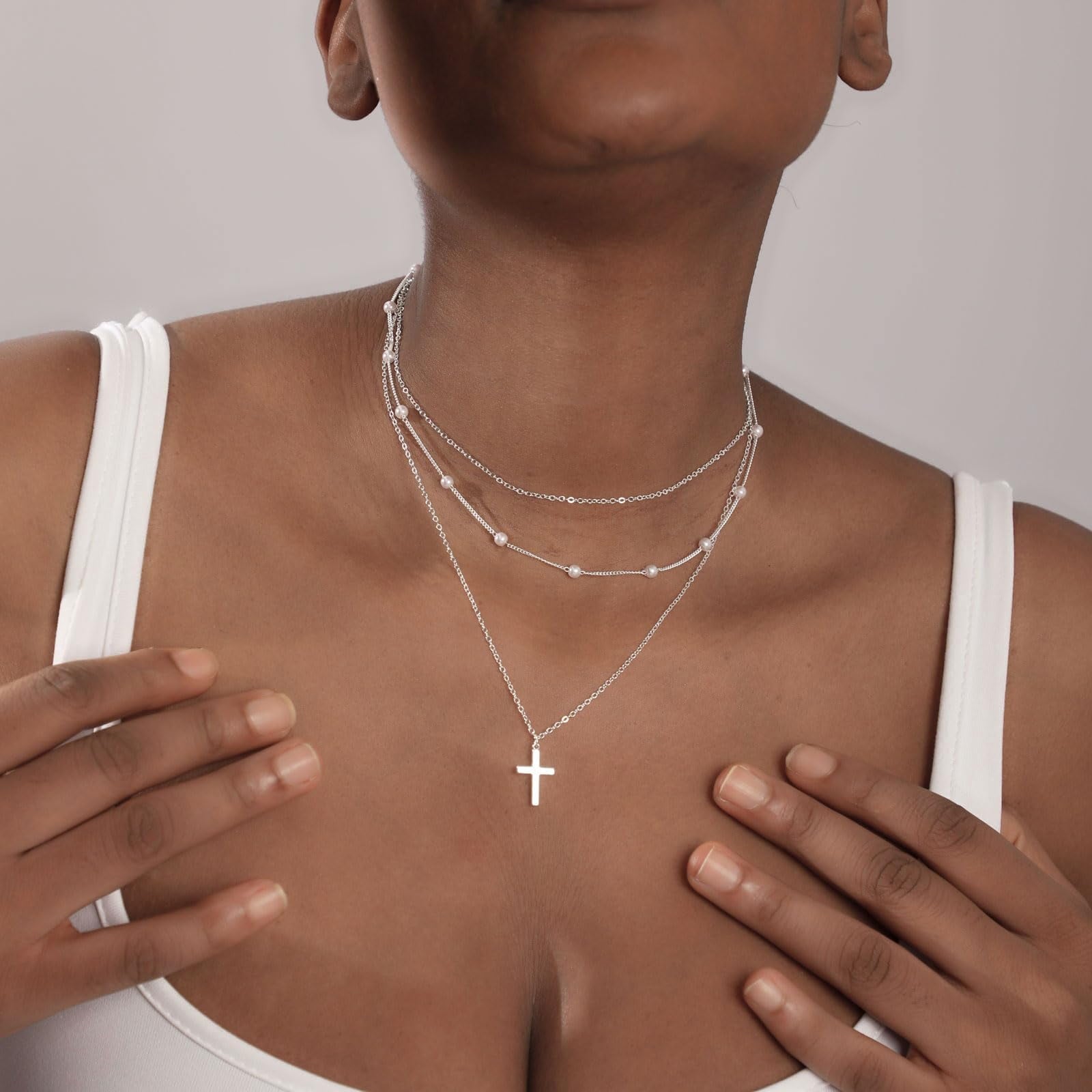 Layered Cross Necklace for Women Dainty Classic Fashionable Pearl Cross Pendant Layered Necklace Weddings Graduations Days Travel Gifts