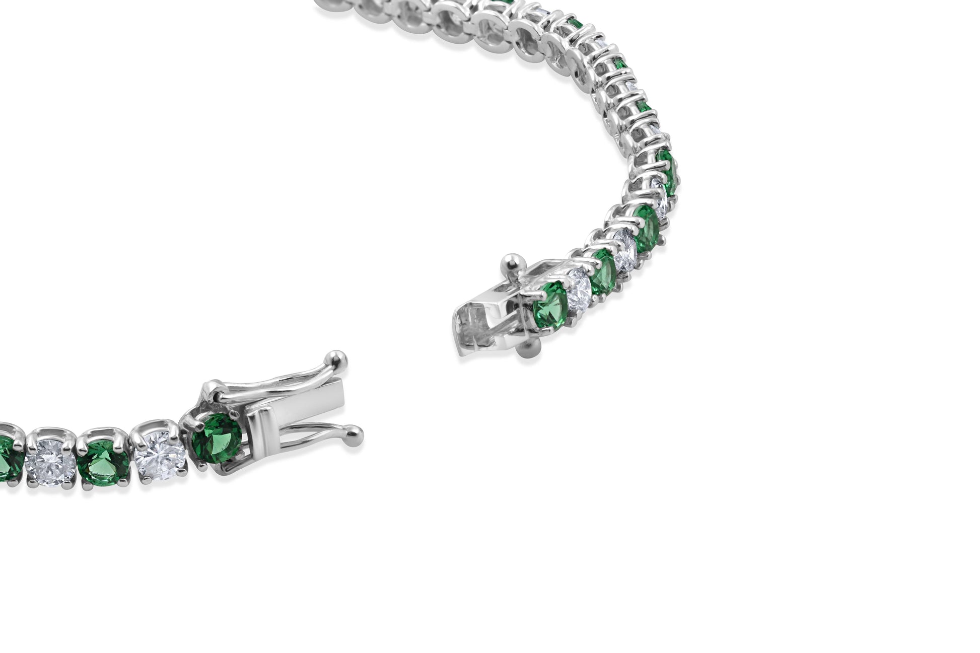 Pompeii 8Ct Emerald & Diamond Tennis Bracelet 14K White Gold 7" (G/H,I1)