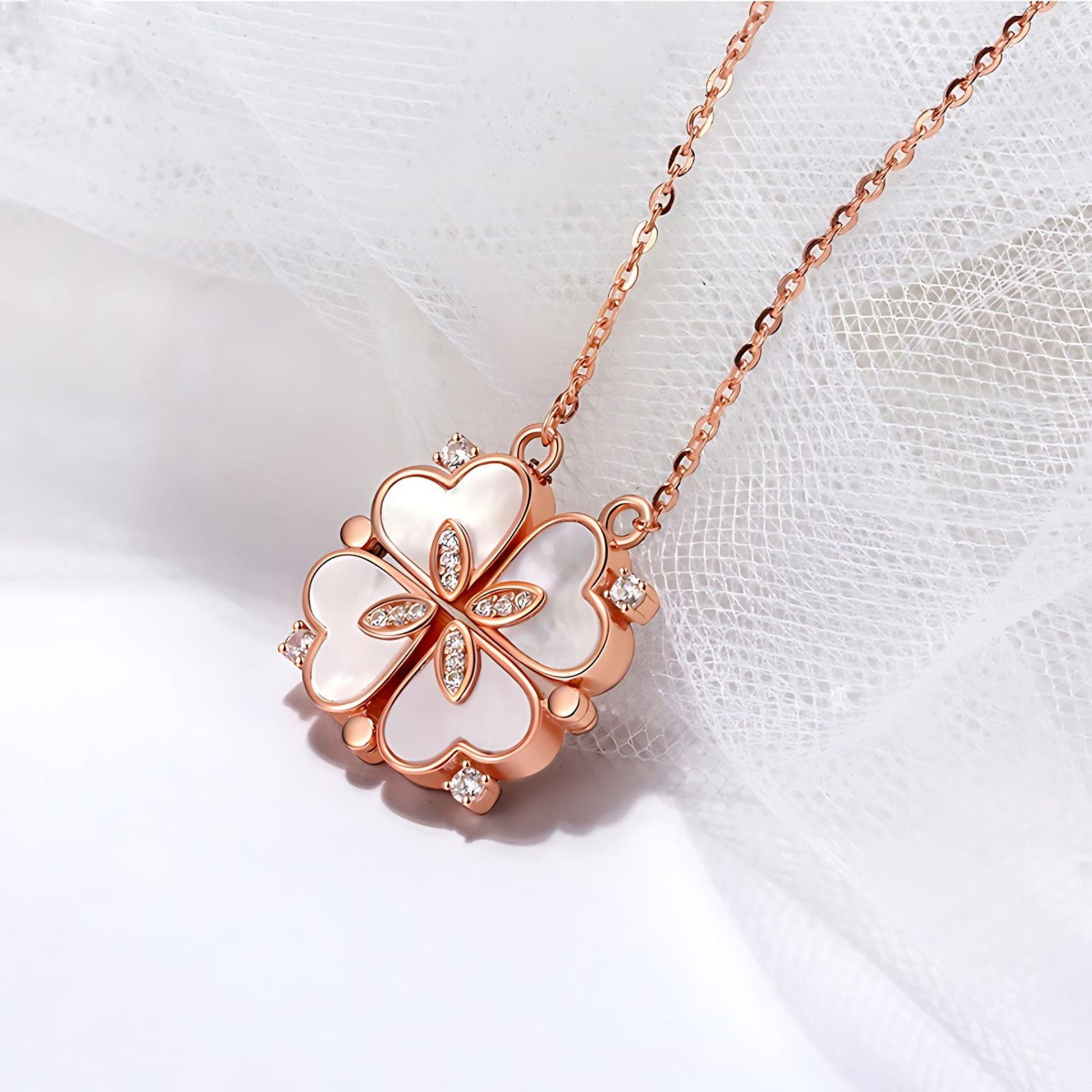 4 Leaf Clover Heart Pendant Necklace for Women Magnetic Sterling Silver