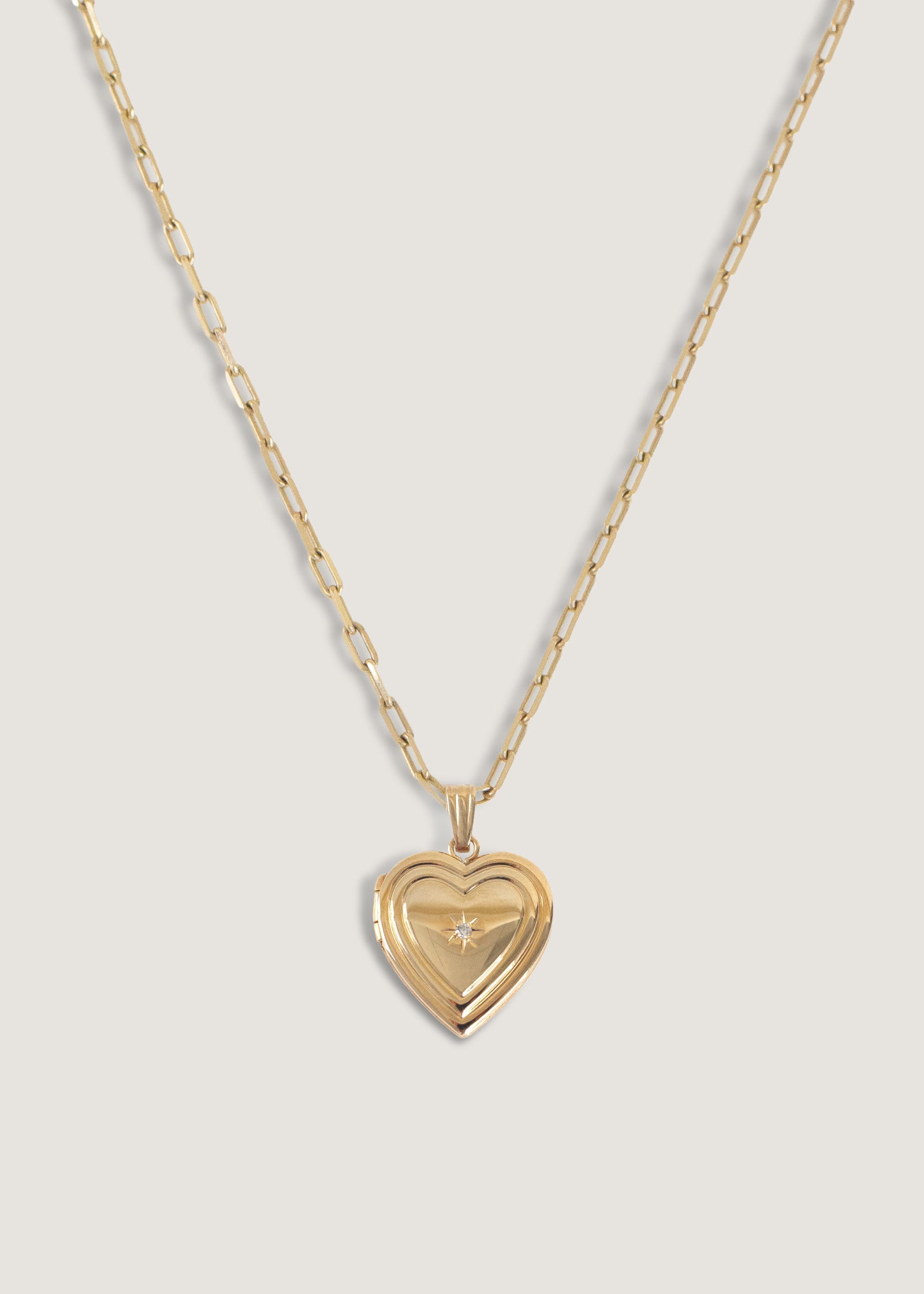 Ribbed Maison Heart Locket Necklace Diamond