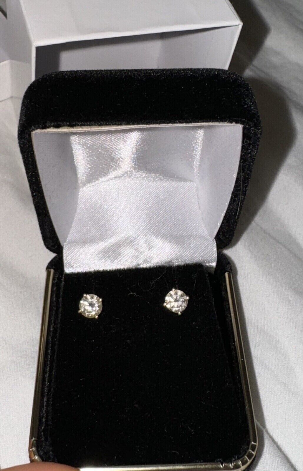 14K Natural 1 Carat Total Weight Diamond Earrings White Gold Screw Back Natural